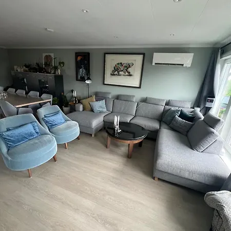Apartmán Bright And Renovated 10 Min To