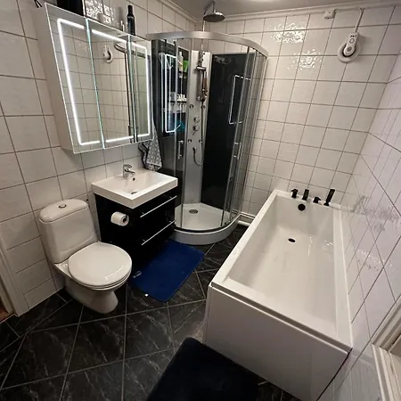 Apartmán Bright And Renovated 10 Min To *